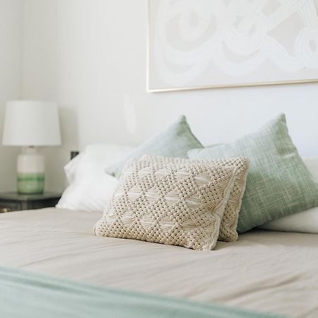 Tranquil Luxury: Modern Comfort! ลินช์เบิร์ก ภายนอก รูปภาพ
